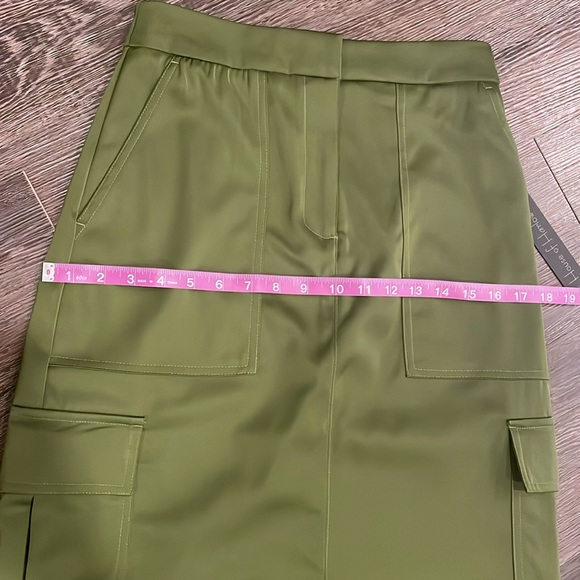 🌿Nwt House of Harlow 1960 plant green satin cargo pocket skirt slit midi XS - Picture 11 of 14